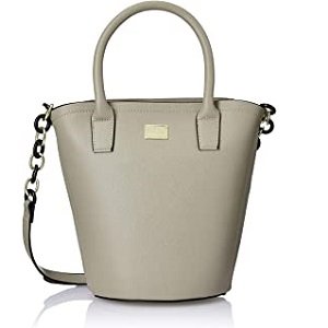 ShoppingMantraS.com sharing offers on Women Van Heusen Hand bag upto 85% Off. Here you will get a huge discount on these products.